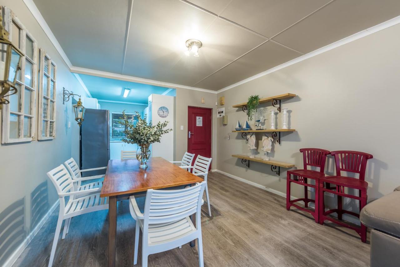 Beacon Wharf , George Hay 6 Seafront Accommodation Мозел Бей Екстериор снимка